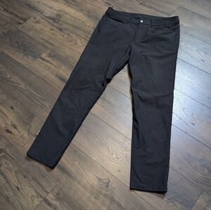 Lululemon Black Golf Active Stretch Fit Pants Size 35